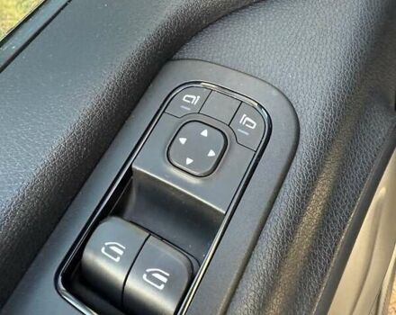 Білий Мерседес Sprinter, об'ємом двигуна 2.2 л та пробігом 209 тис. км за 30499 $, фото 34 на Automoto.ua