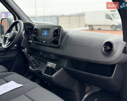 Белый Мерседес Sprinter, объемом двигателя 2.1 л и пробегом 283 тыс. км за 29300 $, фото 20 на Automoto.ua