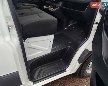 Білий Мерседес Sprinter, об'ємом двигуна 2.1 л та пробігом 300 тис. км за 29300 $, фото 26 на Automoto.ua