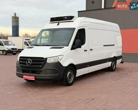 Белый Мерседес Sprinter, объемом двигателя 2 л и пробегом 342 тыс. км за 28850 $, фото 4 на Automoto.ua