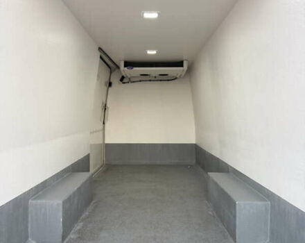 Белый Мерседес Sprinter, объемом двигателя 2 л и пробегом 342 тыс. км за 28850 $, фото 10 на Automoto.ua