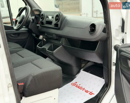 Белый Мерседес Sprinter, объемом двигателя 2 л и пробегом 239 тыс. км за 26500 $, фото 21 на Automoto.ua