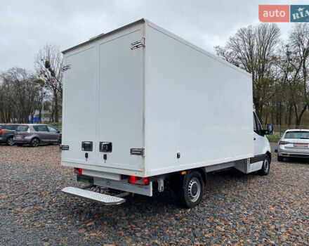 Белый Мерседес Sprinter, объемом двигателя 2.2 л и пробегом 211 тыс. км за 27000 $, фото 9 на Automoto.ua