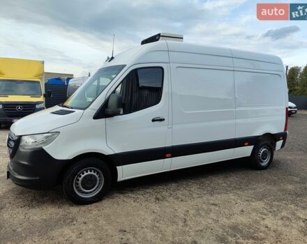 Белый Мерседес Sprinter, объемом двигателя 2 л и пробегом 378 тыс. км за 24900 $, фото 1 на Automoto.ua