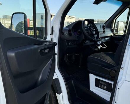 Белый Мерседес Sprinter, объемом двигателя 2.2 л и пробегом 209 тыс. км за 30650 $, фото 21 на Automoto.ua