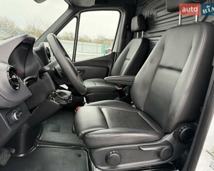 Білий Мерседес Sprinter, об'ємом двигуна 0 л та пробігом 198 тис. км за 39999 $, фото 55 на Automoto.ua