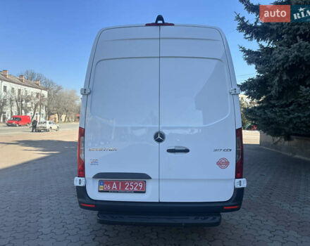 Белый Мерседес Sprinter, объемом двигателя 2 л и пробегом 278 тыс. км за 29500 $, фото 7 на Automoto.ua