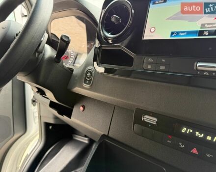 Белый Мерседес Sprinter, объемом двигателя 2 л и пробегом 205 тыс. км за 28700 $, фото 18 на Automoto.ua