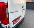 Білий Мерседес Sprinter, об'ємом двигуна 2 л та пробігом 340 тис. км за 21900 $, фото 27 на Automoto.ua