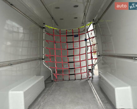 Білий Мерседес Sprinter, об'ємом двигуна 2 л та пробігом 278 тис. км за 27700 $, фото 9 на Automoto.ua