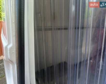 Білий Мерседес Sprinter, об'ємом двигуна 2 л та пробігом 278 тис. км за 28800 $, фото 16 на Automoto.ua