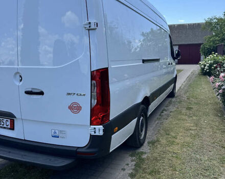 Белый Мерседес Sprinter, объемом двигателя 0 л и пробегом 135 тыс. км за 39851 $, фото 4 на Automoto.ua