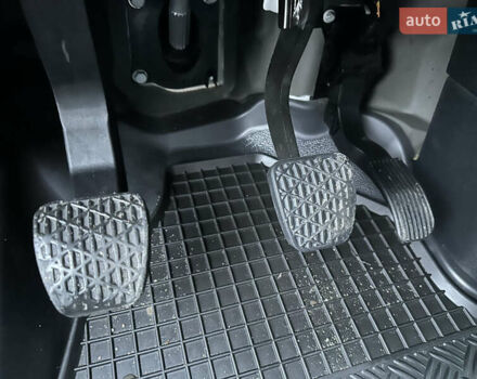 Білий Мерседес Sprinter, об'ємом двигуна 2 л та пробігом 278 тис. км за 27700 $, фото 34 на Automoto.ua