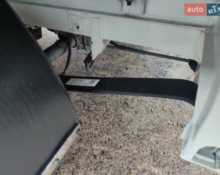 Белый Мерседес Sprinter, объемом двигателя 2 л и пробегом 265 тыс. км за 26900 $, фото 18 на Automoto.ua