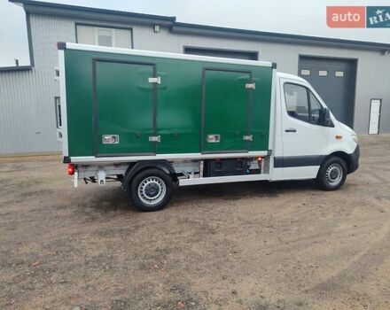 Белый Мерседес Sprinter, объемом двигателя 2 л и пробегом 265 тыс. км за 26900 $, фото 6 на Automoto.ua