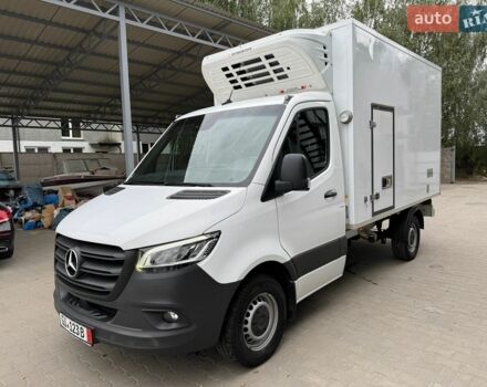 Белый Мерседес Sprinter, объемом двигателя 2 л и пробегом 205 тыс. км за 28700 $, фото 1 на Automoto.ua
