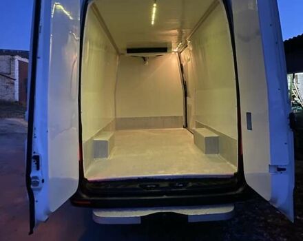 Білий Мерседес Sprinter, об'ємом двигуна 2 л та пробігом 290 тис. км за 27300 $, фото 37 на Automoto.ua