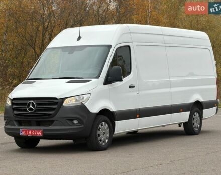 Белый Мерседес Sprinter, объемом двигателя 2 л и пробегом 238 тыс. км за 29999 $, фото 4 на Automoto.ua