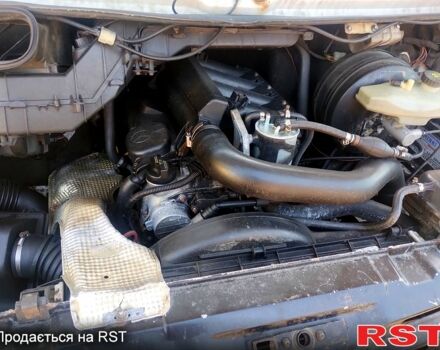 Белый Мерседес Sprinter, объемом двигателя 2.2 л и пробегом 535 тыс. км за 7400 $, фото 8 на Automoto.ua