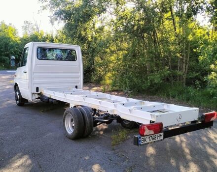 Белый Мерседес Sprinter, объемом двигателя 2.4 л и пробегом 322 тыс. км за 17500 $, фото 7 на Automoto.ua