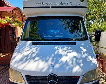 Белый Мерседес Sprinter, объемом двигателя 2.7 л и пробегом 110 тыс. км за 22500 $, фото 2 на Automoto.ua