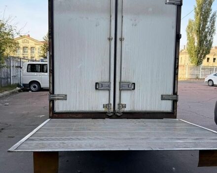 Білий Мерседес Sprinter, об'ємом двигуна 2.15 л та пробігом 370 тис. км за 18000 $, фото 4 на Automoto.ua