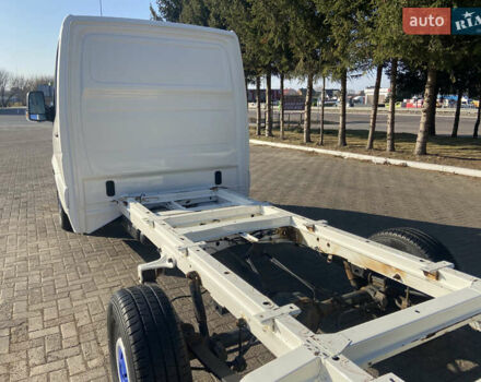 Белый Мерседес Sprinter, объемом двигателя 2.2 л и пробегом 280 тыс. км за 12700 $, фото 5 на Automoto.ua
