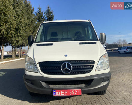Белый Мерседес Sprinter, объемом двигателя 2.2 л и пробегом 280 тыс. км за 12700 $, фото 2 на Automoto.ua