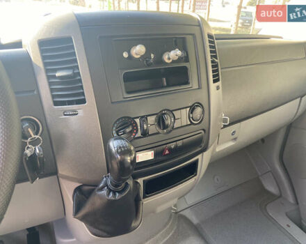 Белый Мерседес Sprinter, объемом двигателя 2.2 л и пробегом 280 тыс. км за 12700 $, фото 12 на Automoto.ua