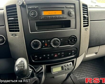 Мерседес Sprinter 2011 у Києві на Automoto.ua Білий Мерседес Sprinter, об'ємом двигуна 2.1 л та пробігом 302 тис. км за 15682 $, фото 10 на Automoto.ua