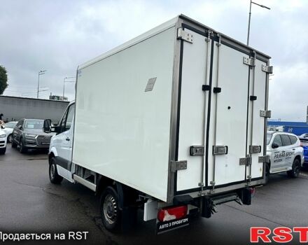 Мерседес Sprinter 2011 у Києві на Automoto.ua Білий Мерседес Sprinter, об'ємом двигуна 2.1 л та пробігом 302 тис. км за 15682 $, фото 4 на Automoto.ua