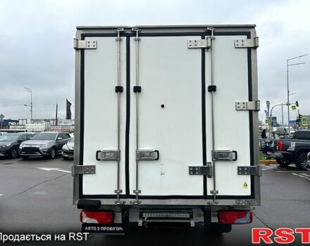 Мерседес Sprinter 2011 у Києві на Automoto.ua Білий Мерседес Sprinter, об'ємом двигуна 2.1 л та пробігом 302 тис. км за 15682 $, фото 5 на Automoto.ua