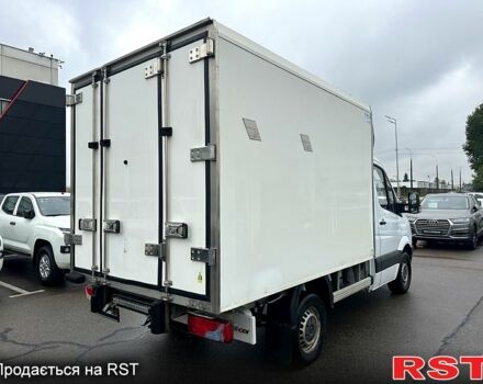 Мерседес Sprinter 2011 у Києві на Automoto.ua Білий Мерседес Sprinter, об'ємом двигуна 2.1 л та пробігом 302 тис. км за 15682 $, фото 6 на Automoto.ua
