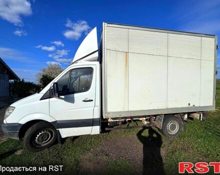 Белый Мерседес Sprinter, объемом двигателя 2.1 л и пробегом 920 тыс. км за 11000 $, фото 3 на Automoto.ua