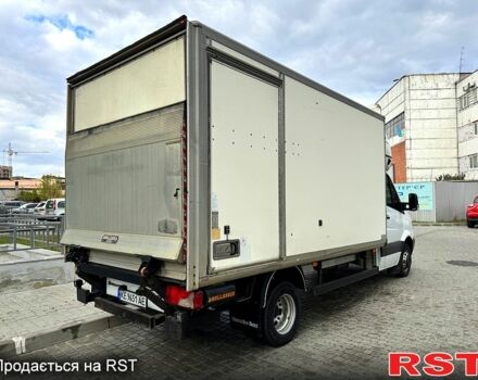 Белый Мерседес Sprinter, объемом двигателя 2.2 л и пробегом 305 тыс. км за 14900 $, фото 3 на Automoto.ua