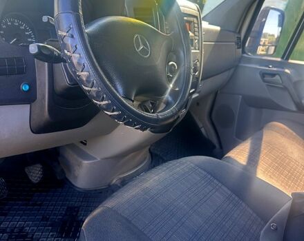 Белый Мерседес Sprinter, объемом двигателя 3 л и пробегом 264 тыс. км за 26500 $, фото 3 на Automoto.ua