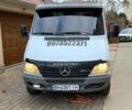 Белый Мерседес Sprinter, объемом двигателя 2.2 л и пробегом 322 тыс. км за 11500 $, фото 3 на Automoto.ua