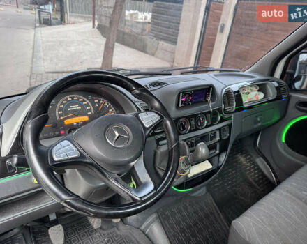 Белый Мерседес Sprinter, объемом двигателя 2.15 л и пробегом 322 тыс. км за 11500 $, фото 18 на Automoto.ua