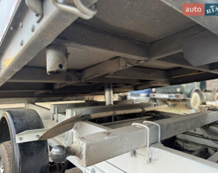 Белый Мерседес Sprinter, объемом двигателя 2.15 л и пробегом 290 тыс. км за 12500 $, фото 13 на Automoto.ua