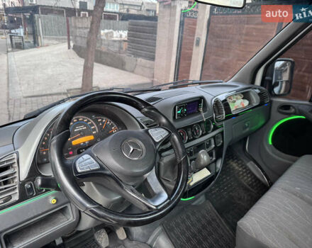 Белый Мерседес Sprinter, объемом двигателя 2.15 л и пробегом 322 тыс. км за 11500 $, фото 20 на Automoto.ua