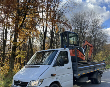 Белый Мерседес Sprinter, объемом двигателя 2.7 л и пробегом 451 тыс. км за 18700 $, фото 8 на Automoto.ua