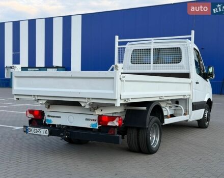 Белый Мерседес Sprinter, объемом двигателя 2.2 л и пробегом 374 тыс. км за 26000 $, фото 5 на Automoto.ua