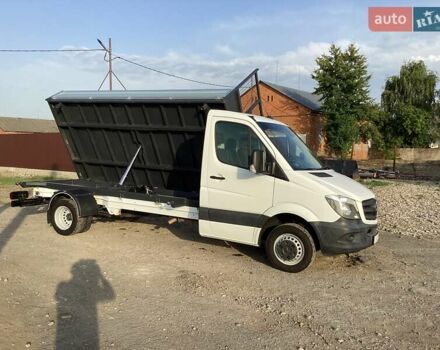 Белый Мерседес Sprinter, объемом двигателя 2.2 л и пробегом 340 тыс. км за 25500 $, фото 2 на Automoto.ua