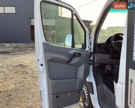 Белый Мерседес Sprinter, объемом двигателя 2.2 л и пробегом 340 тыс. км за 25500 $, фото 10 на Automoto.ua