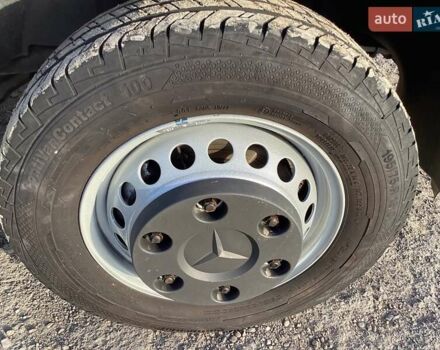 Белый Мерседес Sprinter, объемом двигателя 2.2 л и пробегом 340 тыс. км за 25500 $, фото 13 на Automoto.ua