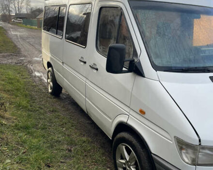Білий Мерседес Sprinter, об'ємом двигуна 2.9 л та пробігом 360 тис. км за 5500 $, фото 2 на Automoto.ua