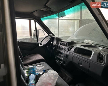 Белый Мерседес Sprinter, объемом двигателя 0 л и пробегом 500 тыс. км за 6900 $, фото 2 на Automoto.ua