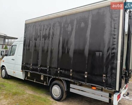 Білий Мерседес Sprinter, об'ємом двигуна 2.15 л та пробігом 311 тис. км за 12999 $, фото 6 на Automoto.ua