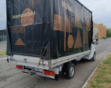 Белый Мерседес Sprinter, объемом двигателя 2.69 л и пробегом 238 тыс. км за 12999 $, фото 3 на Automoto.ua