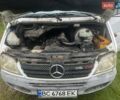 Белый Мерседес Sprinter, объемом двигателя 2.69 л и пробегом 385 тыс. км за 10700 $, фото 6 на Automoto.ua